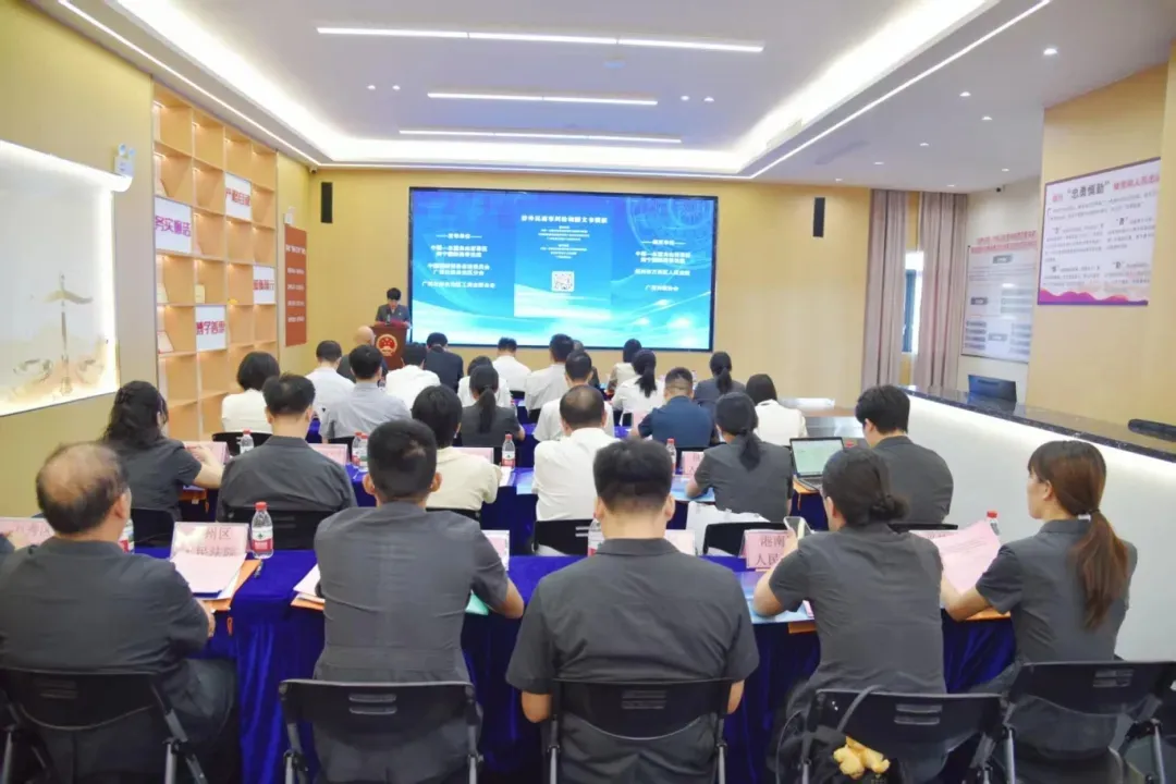 �����������·�ͥ���϶ಿ�������ݷ��������������¾���...